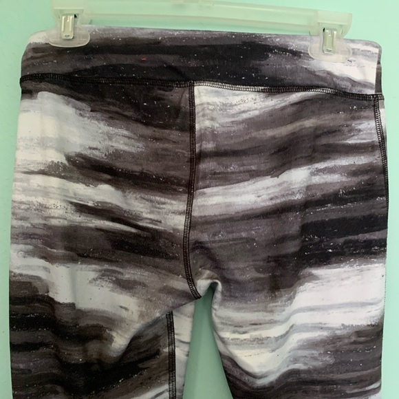 SO space dye full length leggings w/ cutouts at ankles sz S - Picture 8 of 10